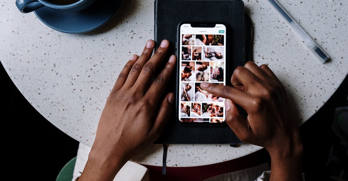 découvrez instagram, la plateforme de partage de photos et de vidéos qui vous permet de connecter avec des amis, de suivre vos artistes préférés et de partager votre créativité avec le monde. rejoignez la communauté et explorez des contenus inspirants dès aujourd'hui.