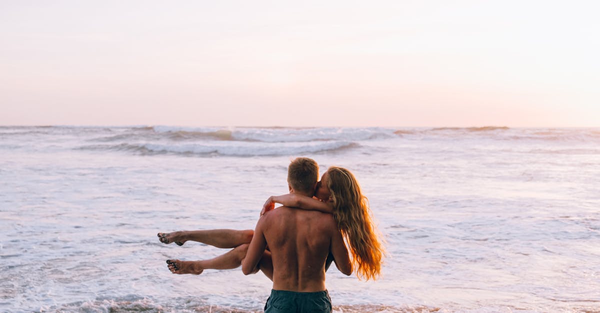 découvrez notre collection de shorts tendance pour hommes et femmes. confortables et stylés, nos shorts sont parfaits pour toutes les occasions, des journées décontractées aux activités sportives. trouvez le modèle qui vous correspond dès maintenant !